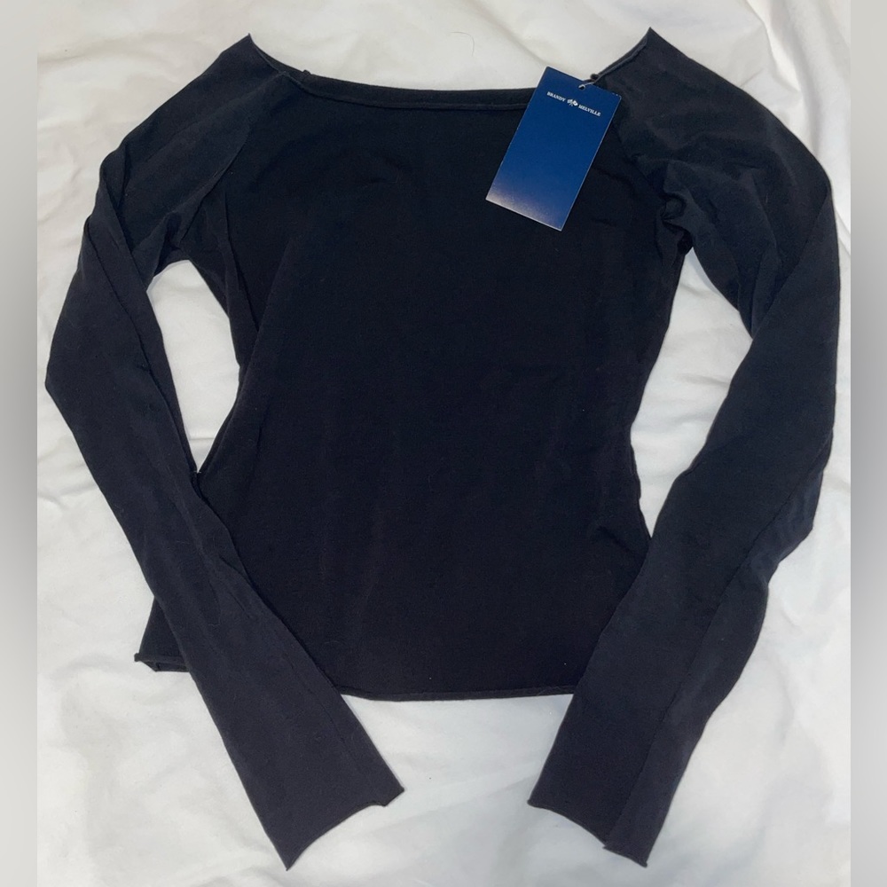 Brandy Melville - Bonnie Top - Off the Shoulder